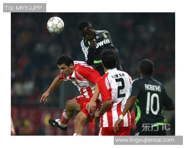 埃因霍温与奥林匹亚科斯的巅峰对决展现足球魅力与战术智慧的较量 埃因霍温与奥林匹亚科斯的巅峰对决展现足球魅力与战术智慧的较量