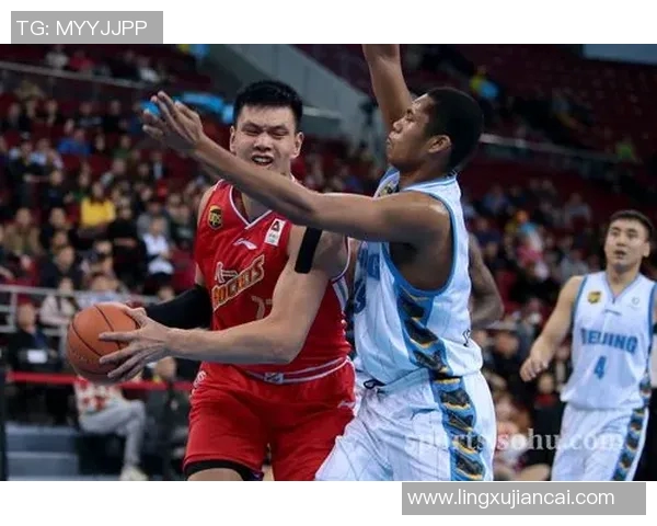 北京与八一篮球赛实时比分更新及精彩瞬间回顾 北京与八一篮球赛实时比分更新及精彩瞬间回顾