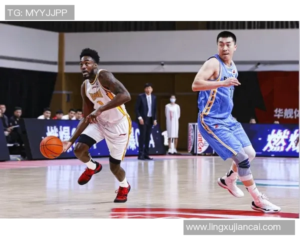 邓伯什与阿尔的巅峰对决谁能笑到最后揭开悬念之谜