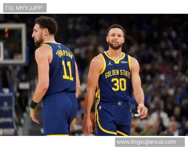 勇士与小牛精彩对决回放全场亮点与关键时刻解析